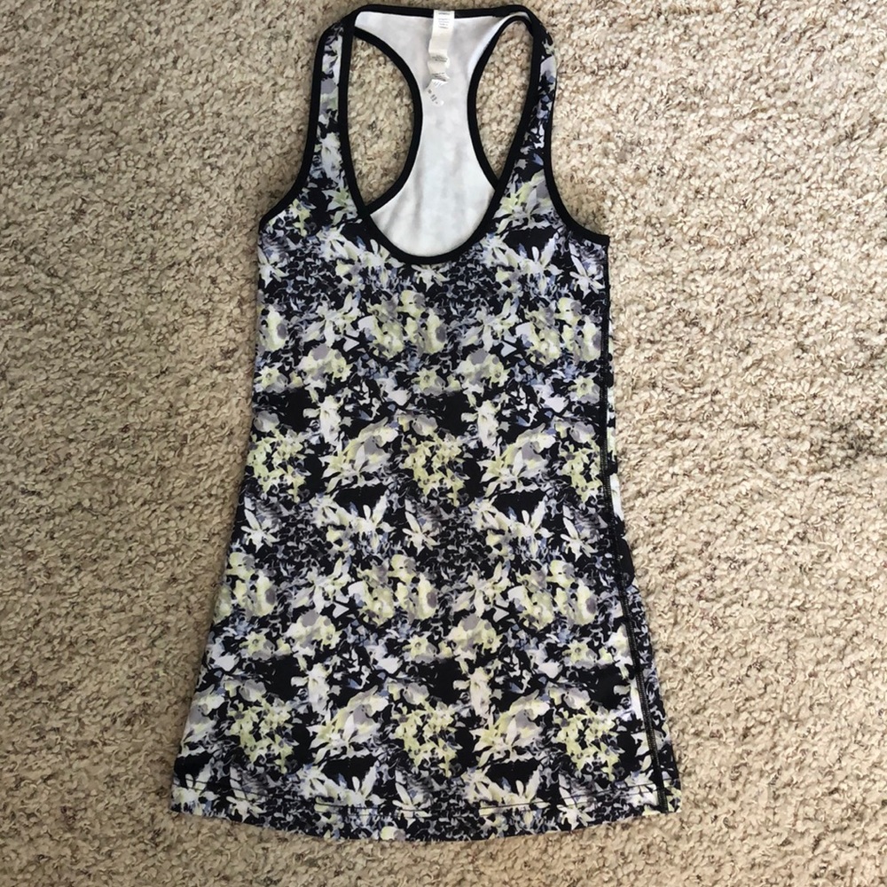 Lululemon Tank